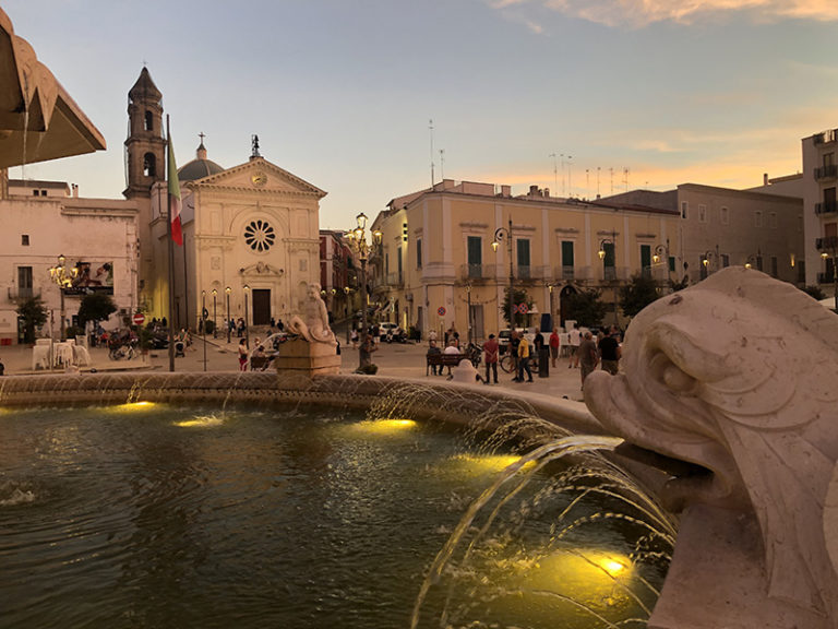 Mola Piazza XX Settembre